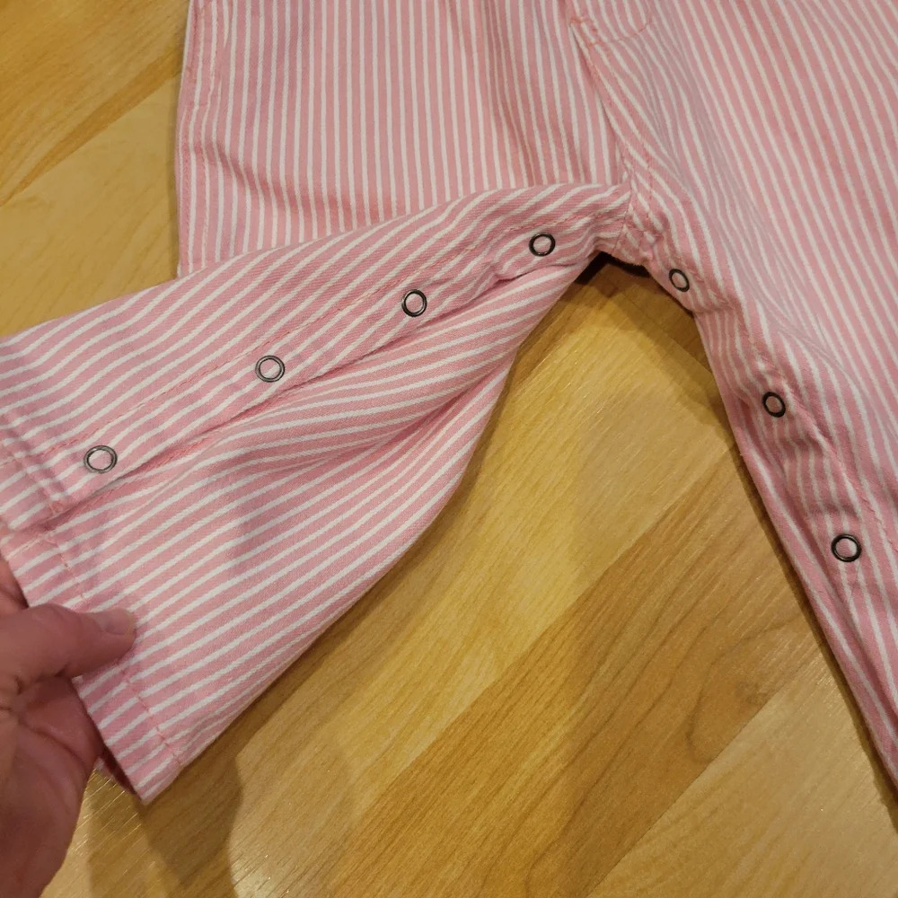 Baby pink and white bib overalls size 12 months - Picture 8 of 8